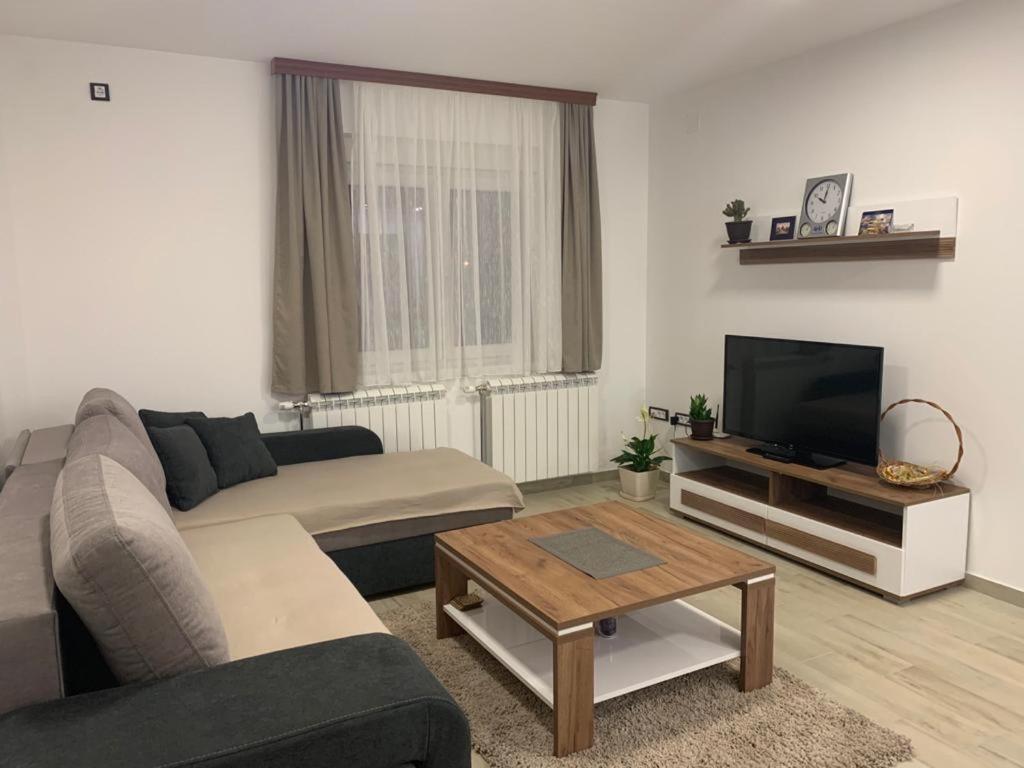 Mm Apartmani Belgrade Extérieur photo